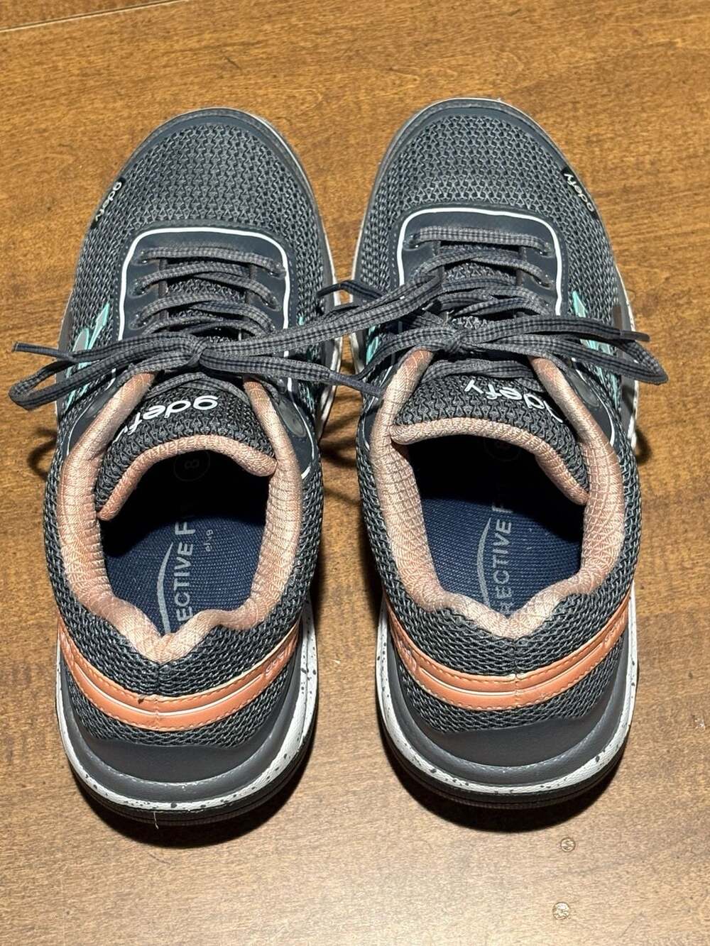 Gravity Defyer G-Defy Mighty Walk Women's Athletic Shoes Gray and Salmon Size 9